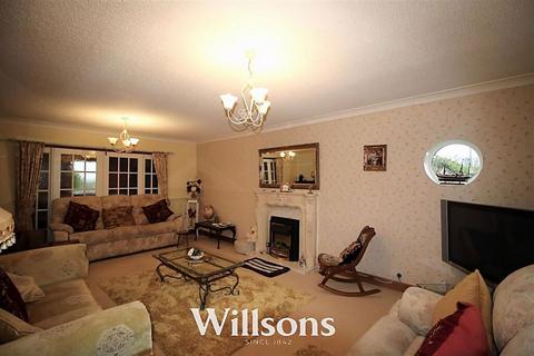 4 bedroom detached bungalow for sale, Low Road South, Friskney, Boston, Lincolnshire, PE22 8QH