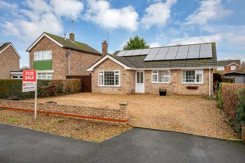 3 bedroom bungalow for sale, Westwood Drive, Bourne, PE10
