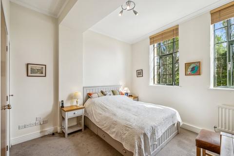 2 bedroom flat for sale, Somerville Avenue, Barnes, London