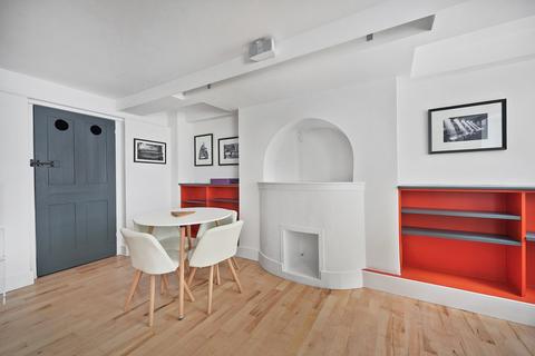 1 bedroom maisonette to rent, Highbury Place, Highbury, London