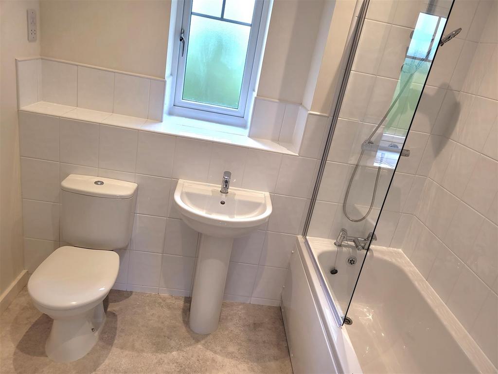 Oak bathroom.jpg