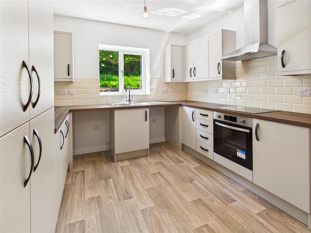 Oak kitchen 2.jpg