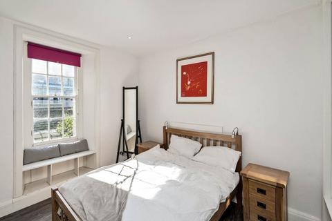 1 bedroom flat for sale, High Street, The Royal Mile, Old Town