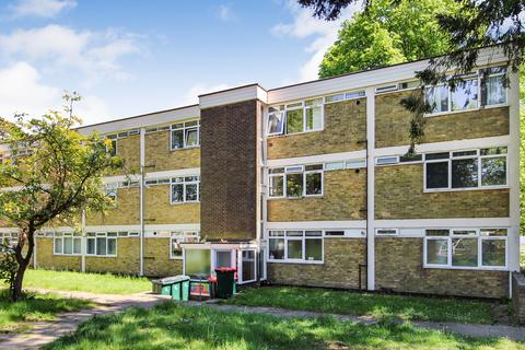 2 bedroom flat for sale, Ifield Drive, Crawley, West Sussex. RH11 0HD