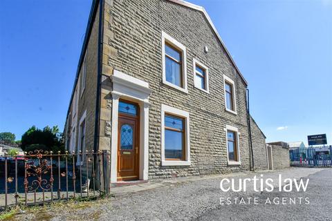 3 bedroom end of terrace house for sale, Watson Street, Oswaldtwistle