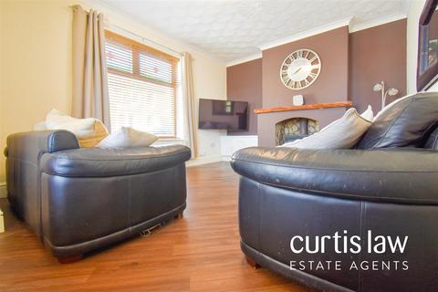 3 bedroom end of terrace house for sale, Watson Street, Oswaldtwistle