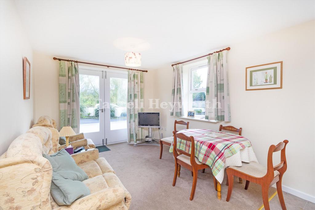 Open Plan Living 1