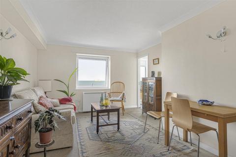 1 bedroom retirement property for sale, Esplanade, Seaford