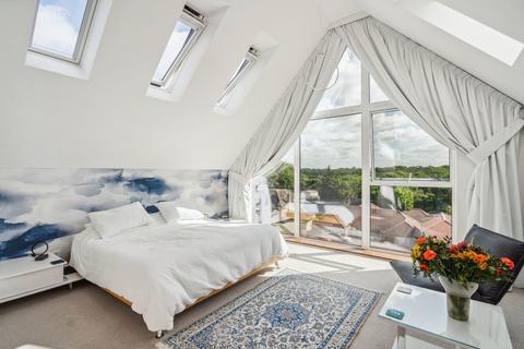 undefined, South Park Crescent, Gerrards Cross, Buckinghamshire, SL9