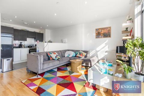 1 bedroom flat for sale, Pinnacle House, 6A Colman Parade, Southbury Road, Enfield, Middlesex, EN1