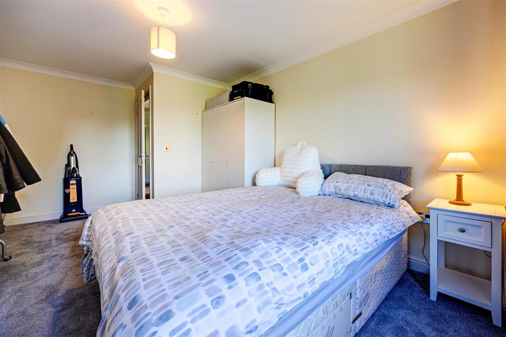 Bed3 03.jpg