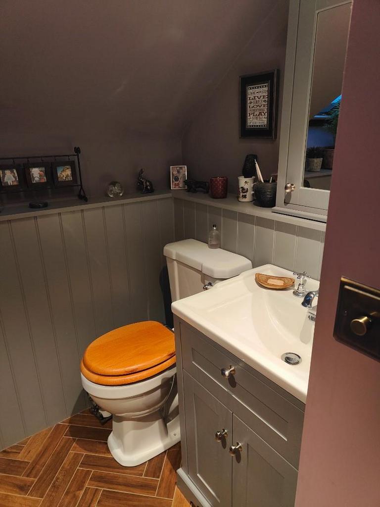 En suite shower room