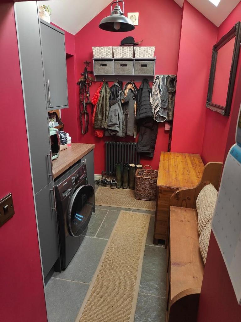 Utility/boot room