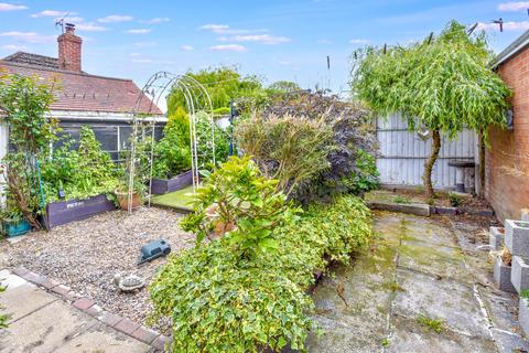 2 bedroom bungalow for sale, St. Huberts Drive, Skegness, PE25