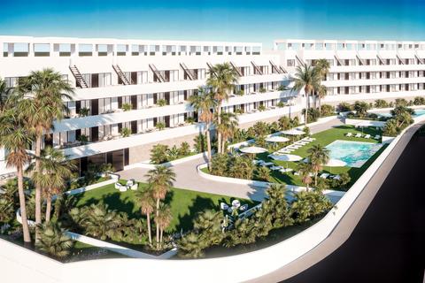 2 bedroom apartment, Carrer de Peru