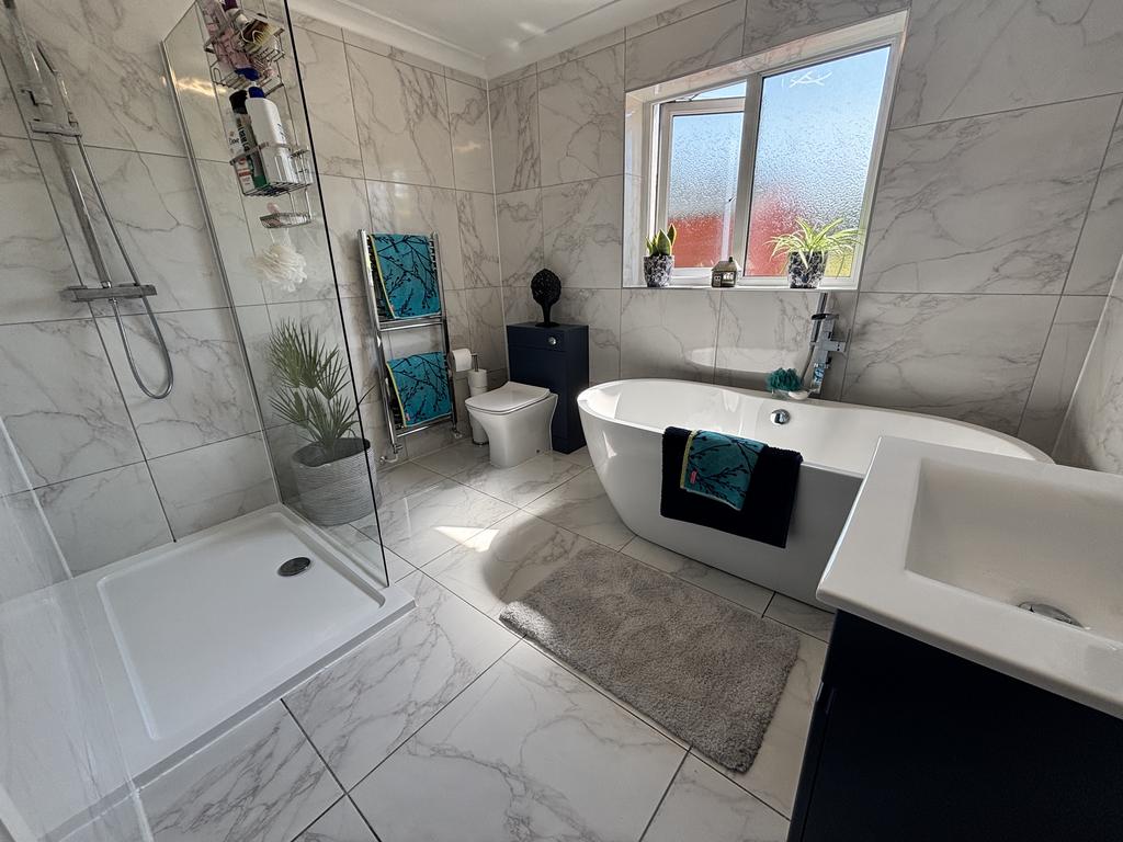 Luxury Bathroom
