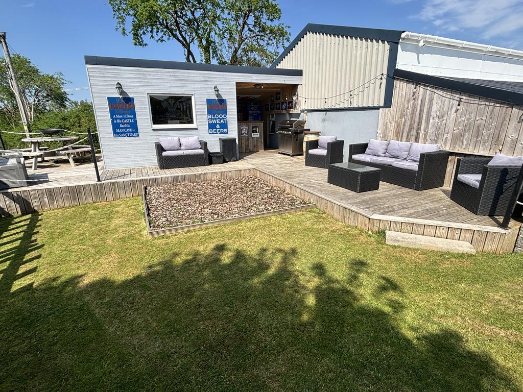 Workshop / Commercial Unit