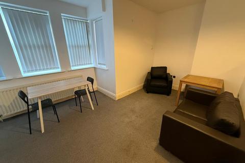 2 bedroom flat for sale, Beaconsfield Street, Headland