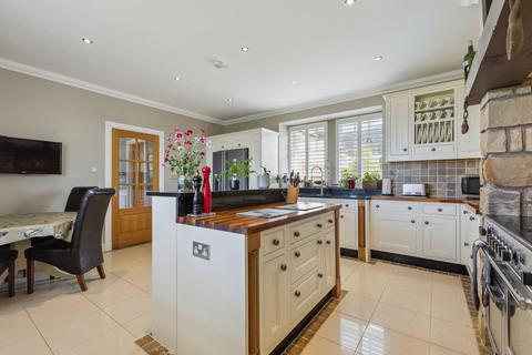 4 bedroom end of terrace house for sale, Rossie Steadings, Dunning, PH2