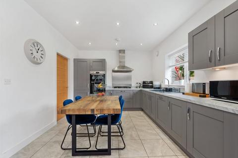 4 bedroom detached house for sale, Colchester Road, Thorp Arch LS23