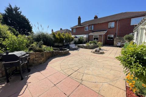 3 bedroom terraced house for sale, Castle Road, Bournemouth, BH9 1