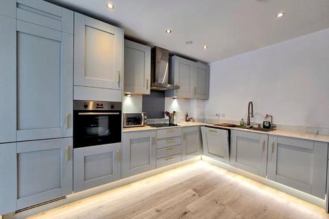 undefined, Gramophone Lane, Hayes, UB3