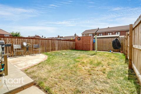 3 bedroom semi-detached house for sale, Farleigh Drive, Harworth, Doncaster