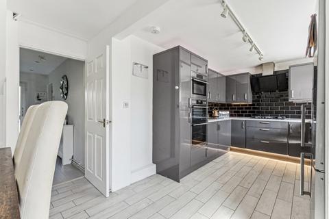 87 Bronte Paths, Stevenage, SG2 0PJ