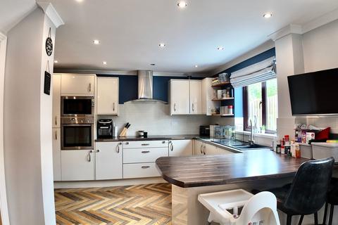 undefined, Beaumaris Way, Grove Park, NP12