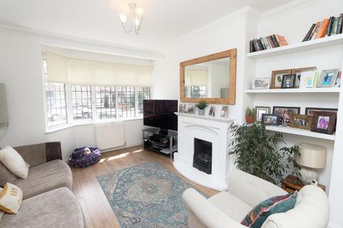 6 Ferndale Road, Romford, RM5 3ER