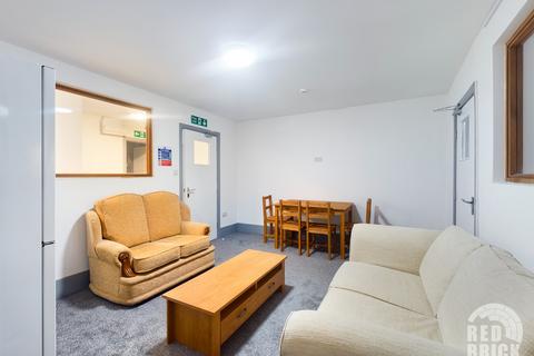 undefined, Clifton Road, Rugby, CV21