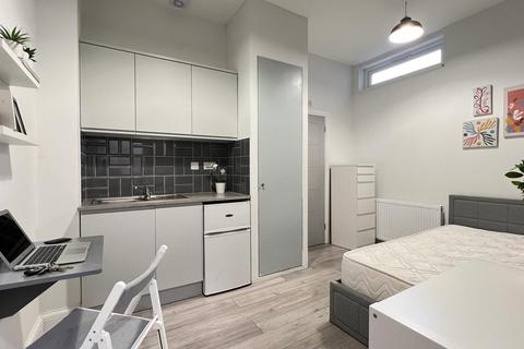 undefined, Stockwood Crescent, Luton, Bedfordshire