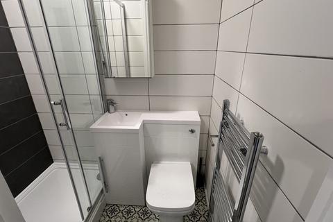 undefined, Stockwood Crescent, Luton, Bedfordshire
