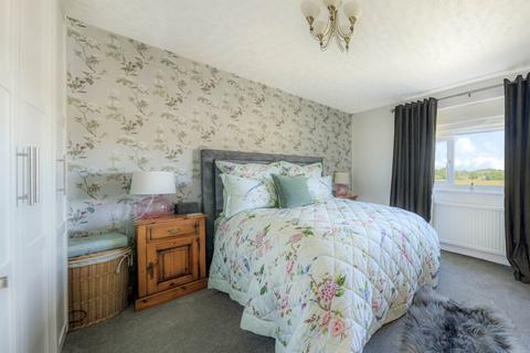 16 Walton Way, Harlaxton, Grantham, NG32 1HY