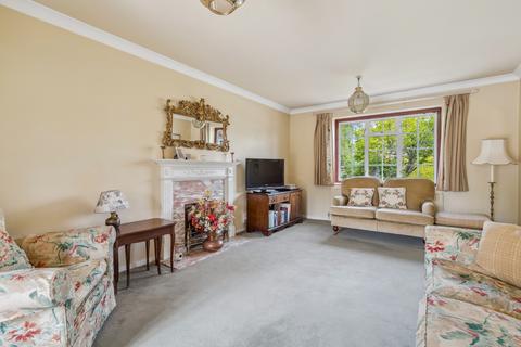 4 bedroom detached house for sale, Hunters Close, Chesham