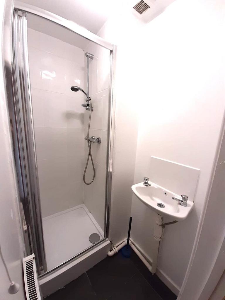 Shower (1)