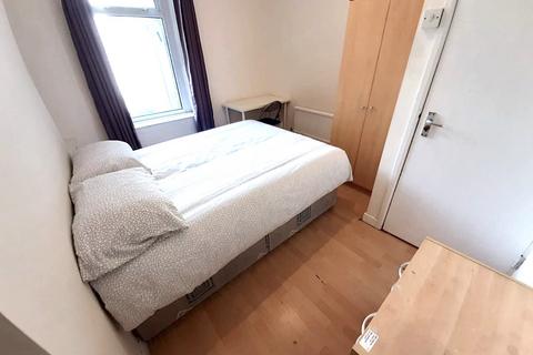 5 bedroom house to rent, St Helens Avenue, Brynmill, Swansea