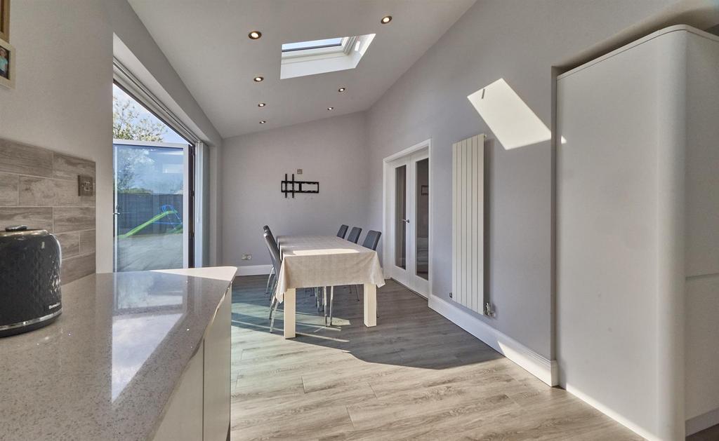 Kitchen/dining room