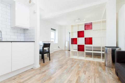 Studio for sale, City View House, Bethnal Green Road, London