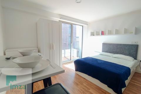 Studio to rent, 5 Seel Street, Liverpool, Merseyside