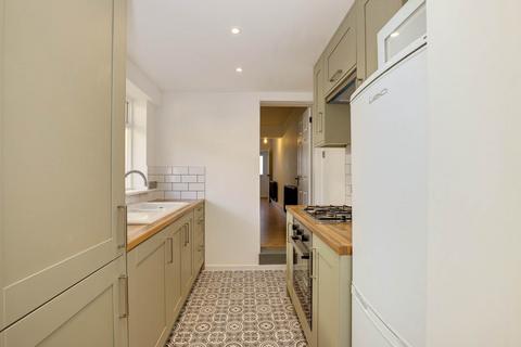95 Queens Road, Caversham, Reading, RG4 8DN