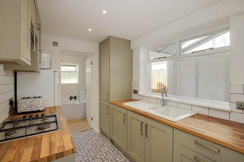 95 Queens Road, Caversham, Reading, RG4 8DN