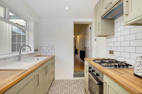 95 Queens Road, Caversham, Reading, RG4 8DN