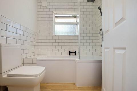 95 Queens Road, Caversham, Reading, RG4 8DN
