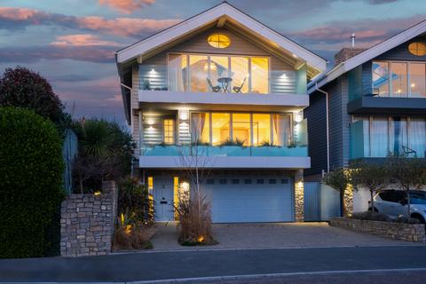4 bedroom detached house for sale, Dorset Lake Avenue, Lilliput, Poole, Dorset, BH14