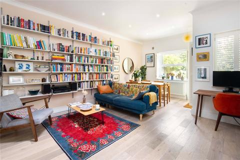 36a Dunlace Road, London, E5 0NE