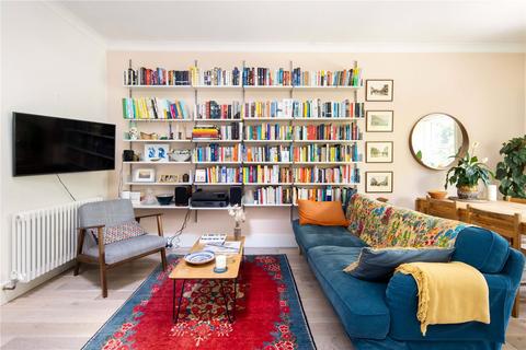 36a Dunlace Road, London, E5 0NE