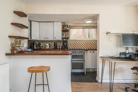 1 bedroom flat for sale, Jerningham Road, London SE14