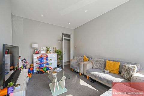 3 bedroom maisonette for sale, Harlesden Gardens, London, NW10 4