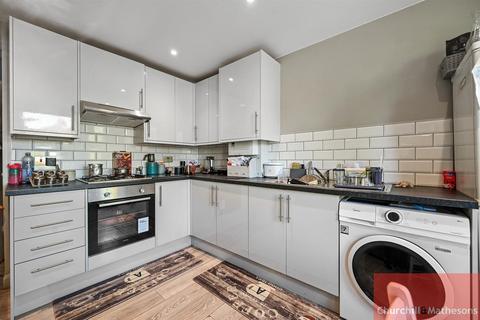 3 bedroom maisonette for sale, Harlesden Gardens, London, NW10 4
